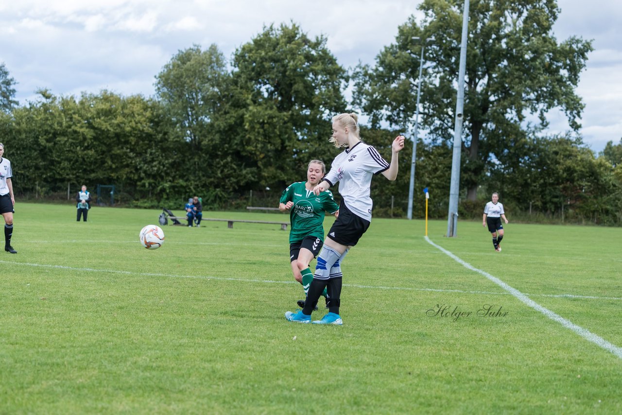 Bild 100 - Frauen SG Holstein Sued - SV Eintracht Luebeck : Ergebnis: 3:0